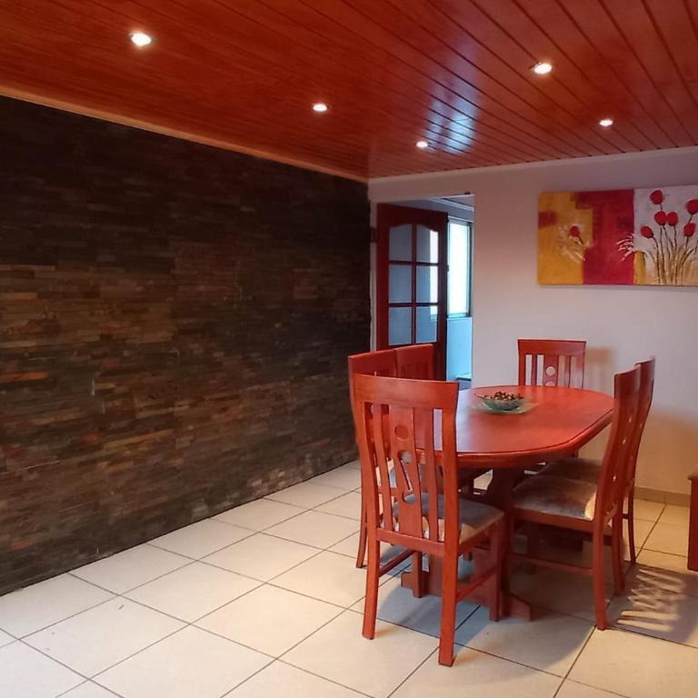 Cómoda casa con piscina - Casa de 3 dormitorios - 19