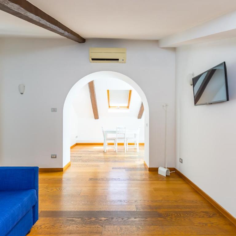 Attico al Duomo by Napoliapartments - Appartamento - 12