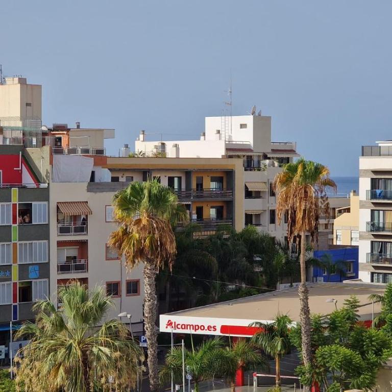Dúplex Penthouse Los Cristianos Beach - Apartamento de 2 dormitorios - 69