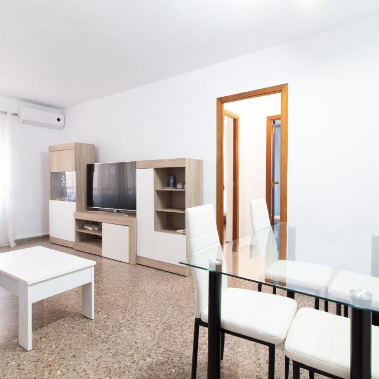 Global Vacacional, Practico apartamento para 6 personas en Puerto Sagunto - Apartamento - 5