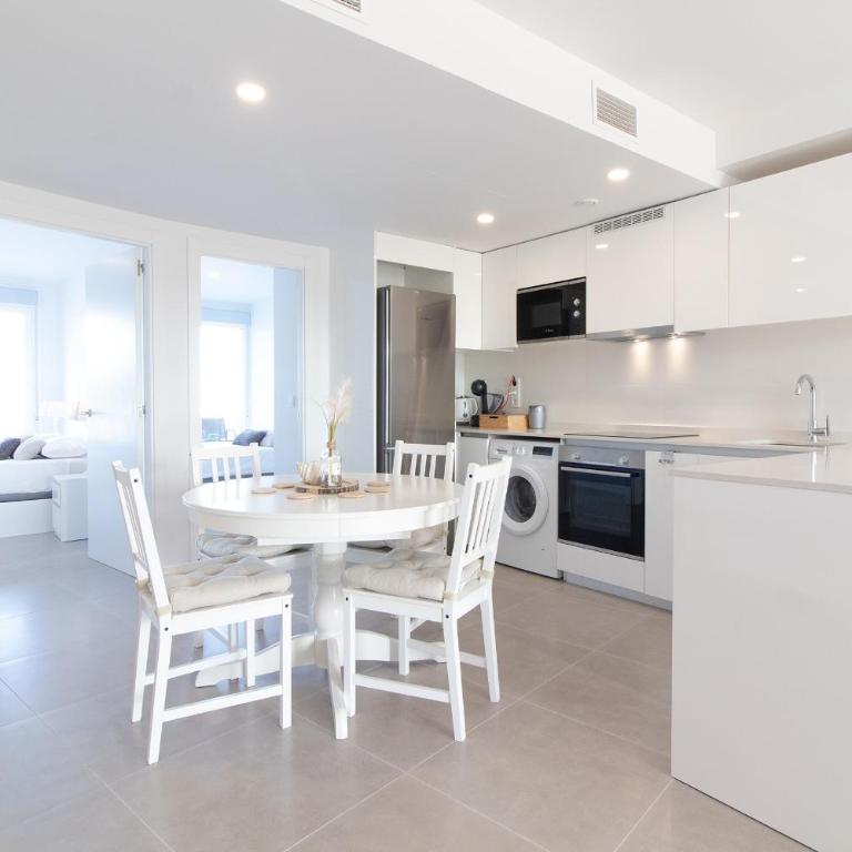 Global Vacacional, Apartamento con 2 terrazas en Gran Canet - Appartement - Vue sur Piscine - 10