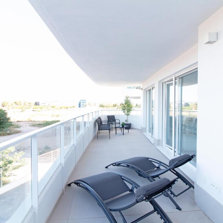 Global Vacacional, Apartamento con 2 terrazas en Gran Canet - Appartement - Vue sur Piscine - 23