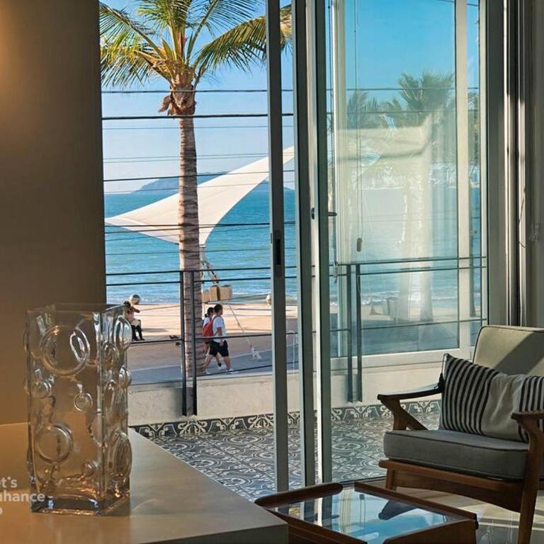 Increíble departamento en malecón frente al mar - Two-Bedroom Apartment - 11