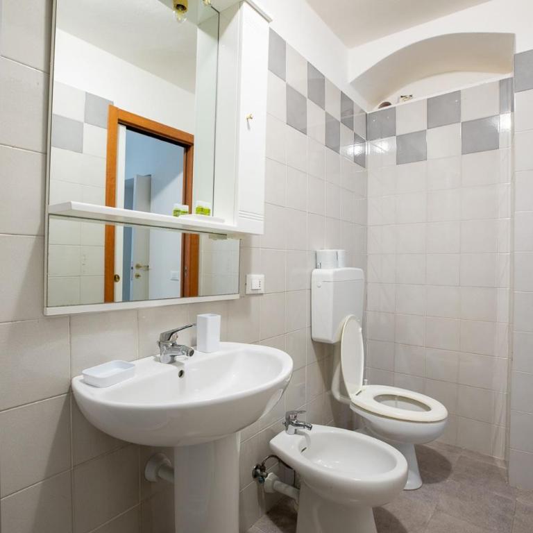 Casa Adriana - Appartamento con 2 Camere da Letto - 33