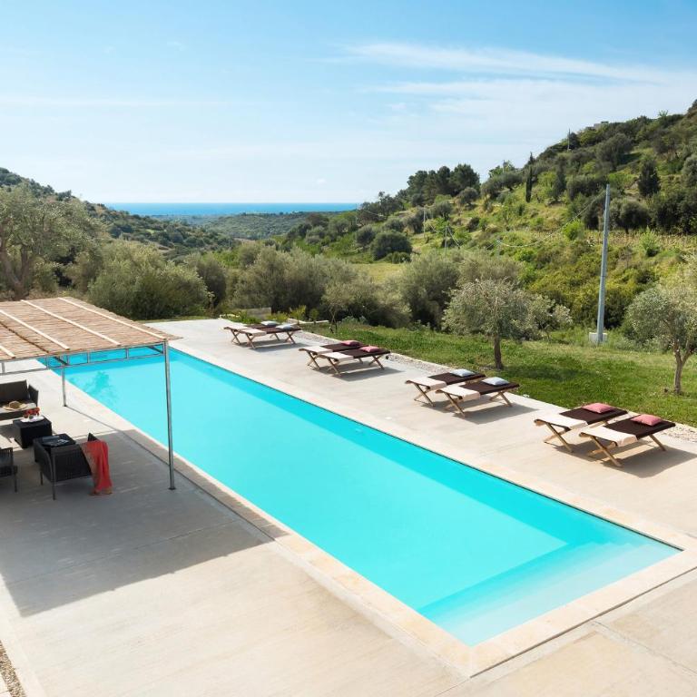 Contrada - Villa con Piscina Privata - 1