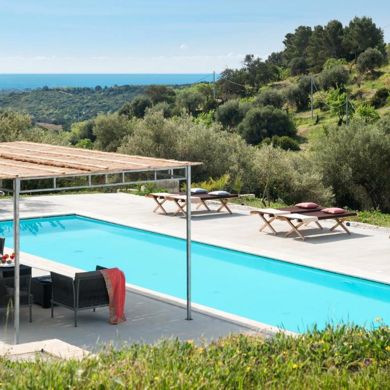 Contrada - Villa con Piscina Privata - 6