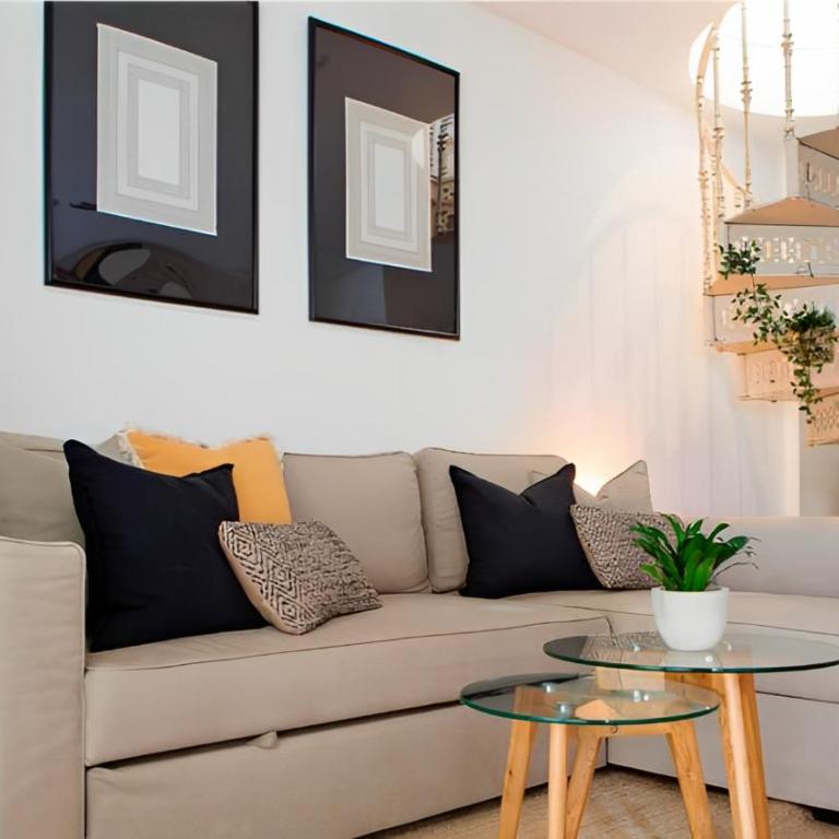 Sol y Malaga - Designer Duplex con Terraza y Parking - Apartamento de 2 dormitorios - 12