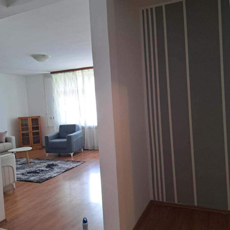 Apartman Aya Rejana - Three-Bedroom Apartment - 5