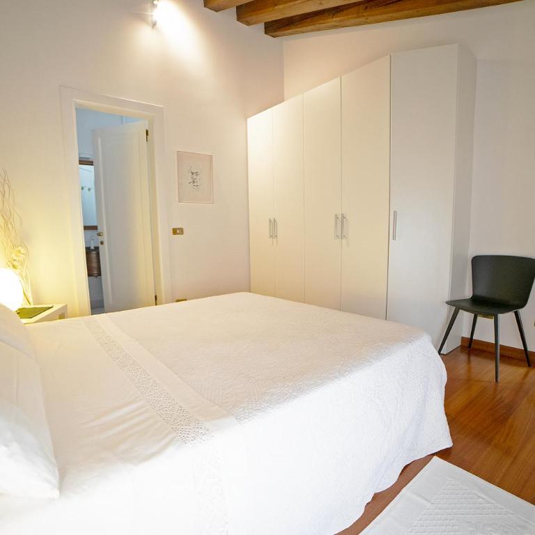 Apartment Deluxe Isola Di Mezzo - Deluxe Apartment - 14
