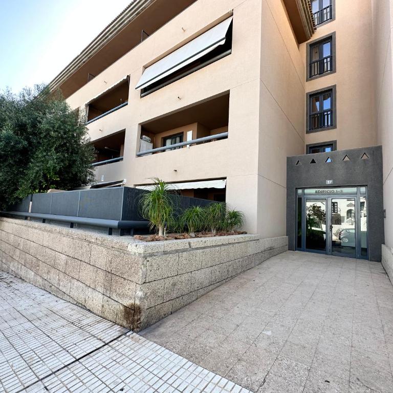 Black Rock Apartment - Two-Bedroom Apartment - 44