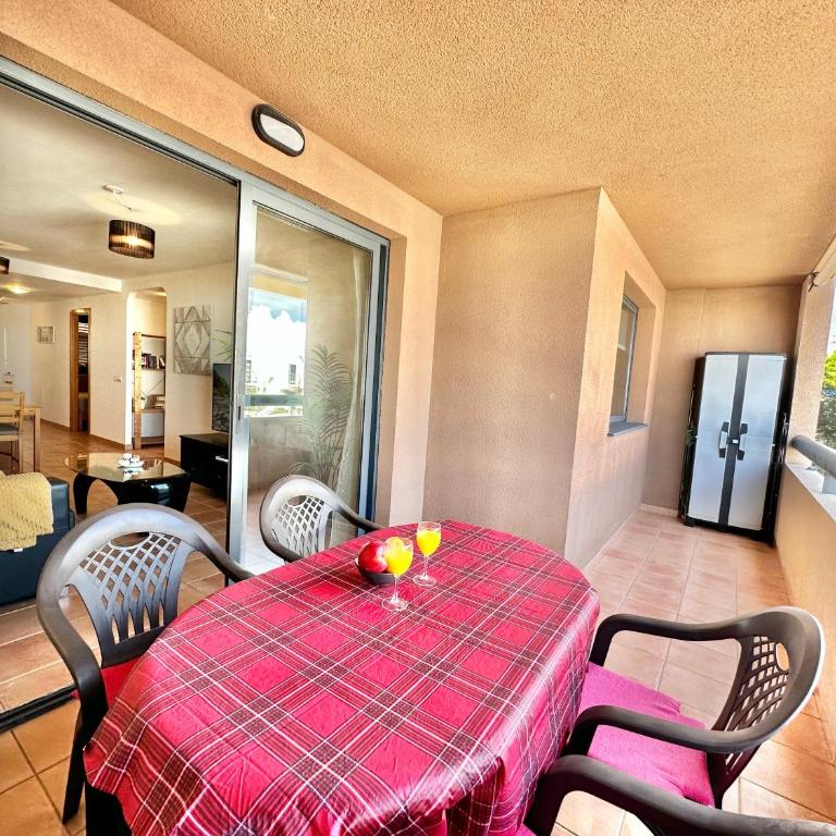 Black Rock Apartment - Two-Bedroom Apartment - 9