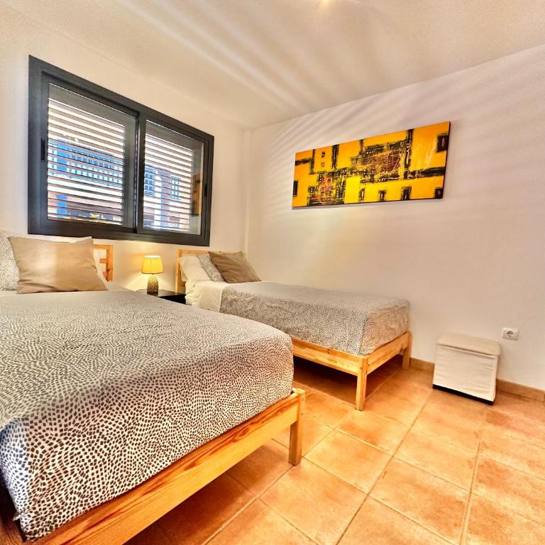 Black Rock Apartment - Two-Bedroom Apartment - 11