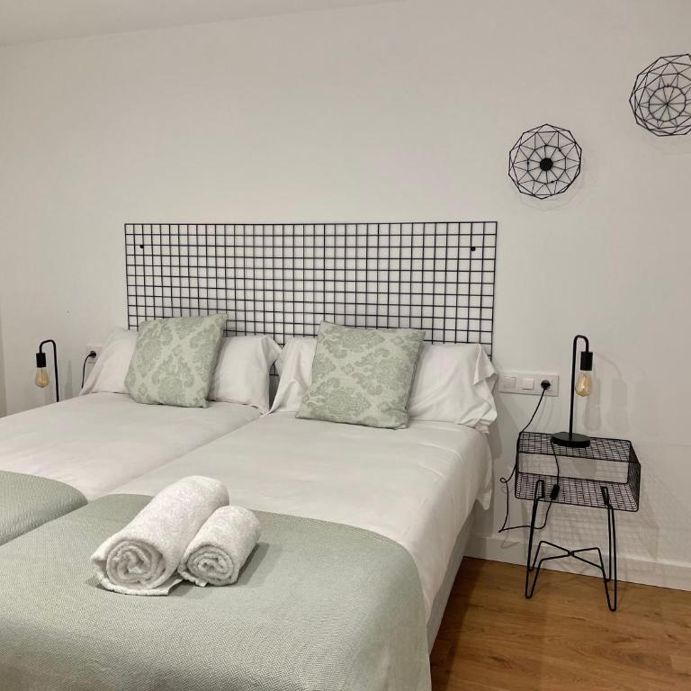ALDARA SUITES - One-Bedroom Apartment - 4