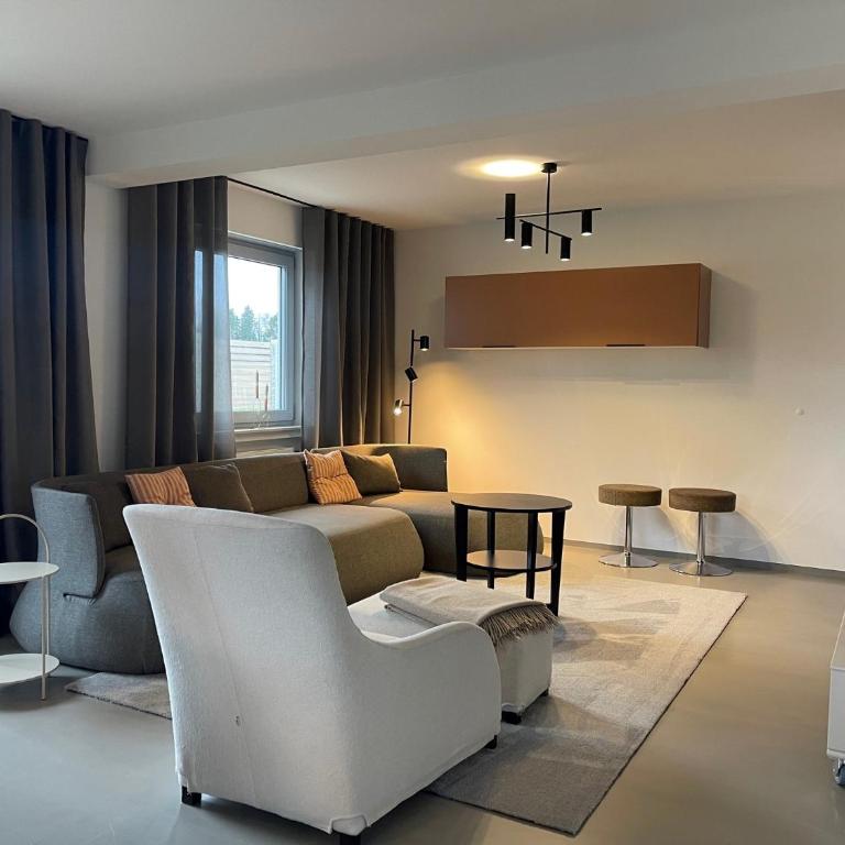 CASA LOBO Charmantes Ferienhaus im Allgäu - Six-Bedroom House - 1