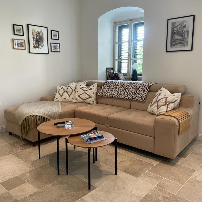 Vila Stefi - Three-Bedroom Apartment - 12