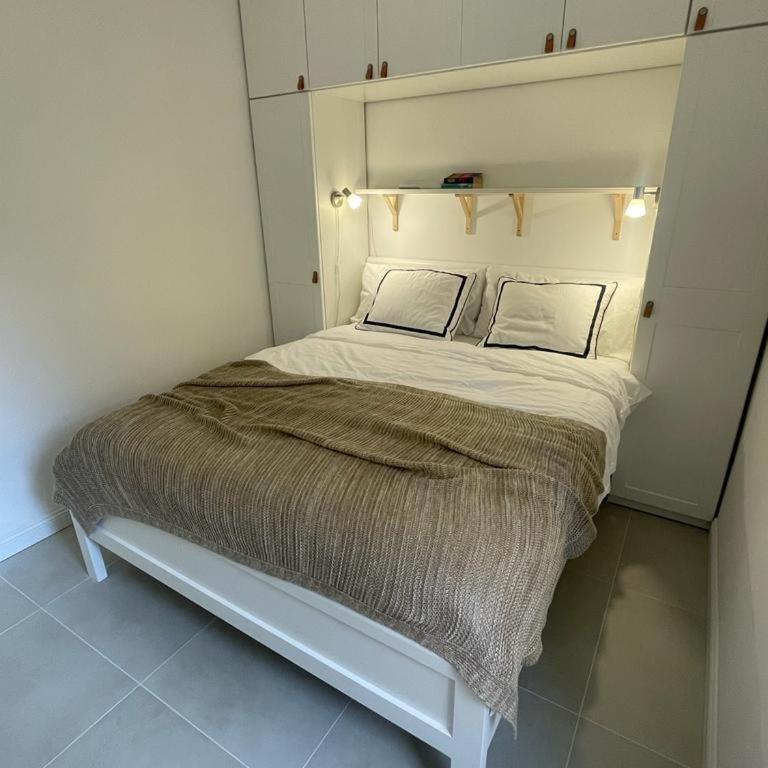 Vila Stefi - Three-Bedroom Apartment - 16