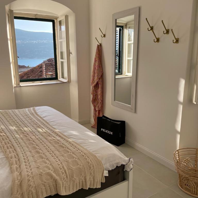 Vila Stefi - Three-Bedroom Apartment - 19