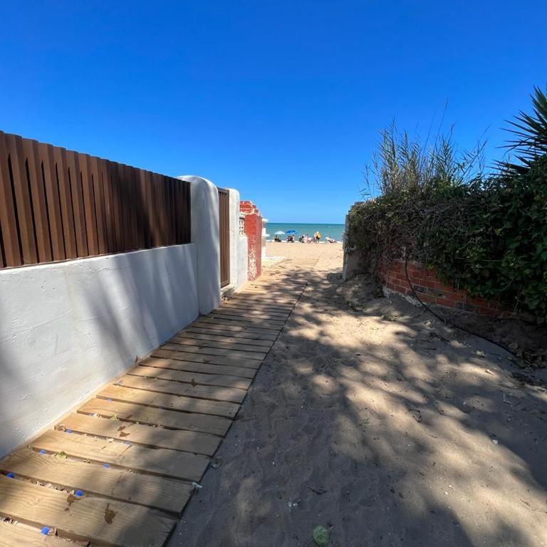 Chalet Denia playa primera linea - Four-Bedroom House - 26