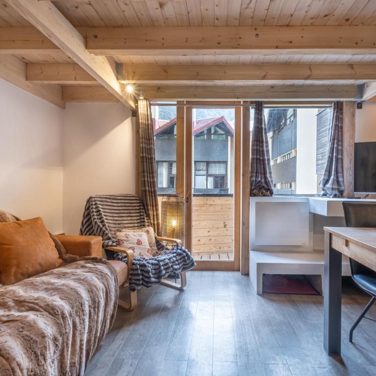 Grand Roc A - 3 bedrooms Apartment Next to skilift - By Cozee Rentals - Appartement 3 Chambres - 2