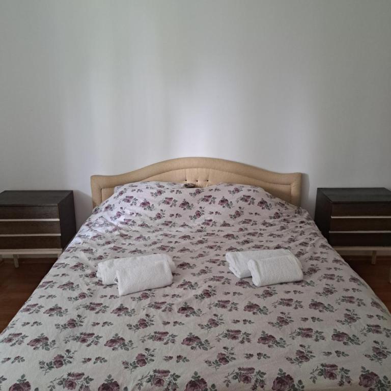 Apartman Aya Rejana - Three-Bedroom Apartment - 10