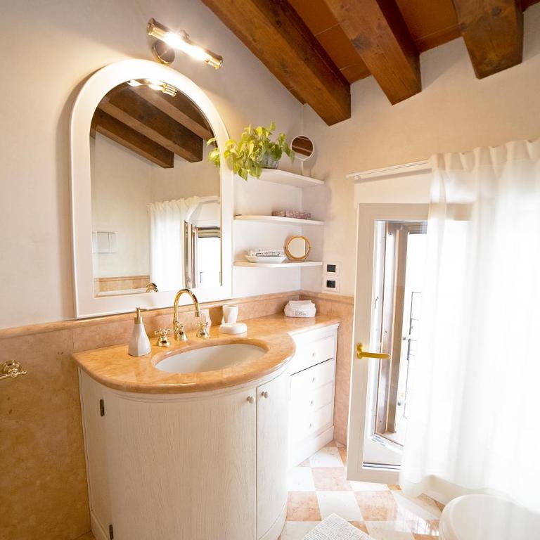 Mini Suite Deluxe Isola di Mezzo - Chambre Double Deluxe avec Baignoire - 11