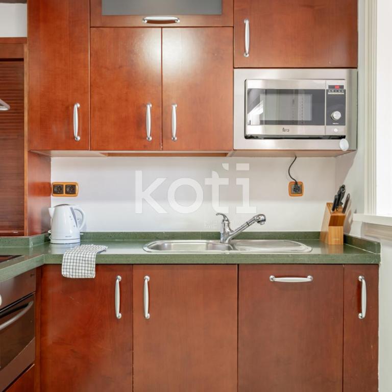 Koti Rentals - Doña Sofía - One-Bedroom Apartment - 10