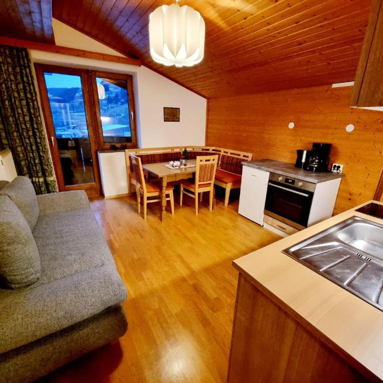 The Loft - Apartment mit 2 Schlafzimmern und Dusche - 3