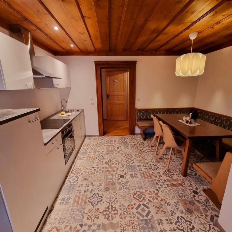 The Loft - Apartment mit 3 Schlafzimmern und Dusche - 7