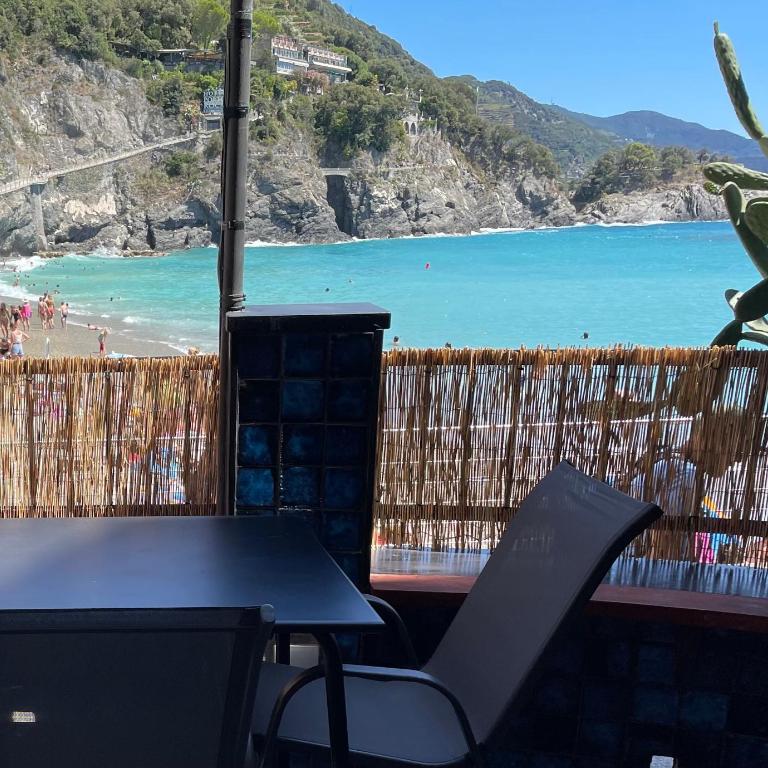 Benvenuto Beach House - Two-Bedroom Apartment - 42