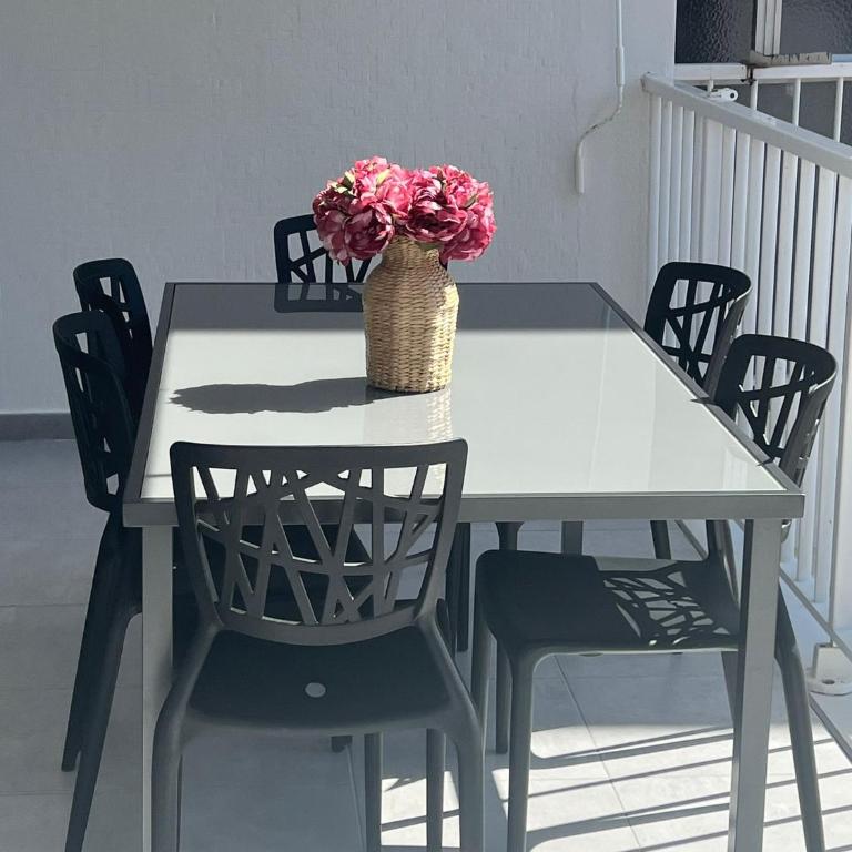 Beachfront Salou apartment with sea view - Apartamento de 3 dormitorios - 27