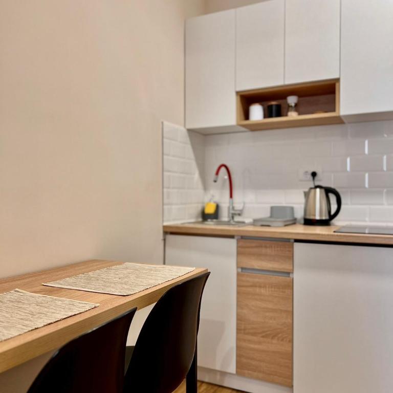 Old Gold Downtown Belgrade - Studio Apartman - 19