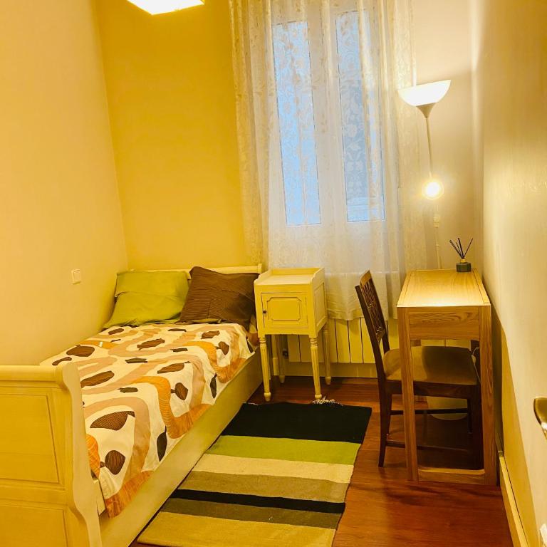 Home sharing La Justicia - Standard Single Room with Shared Bathroom - 3