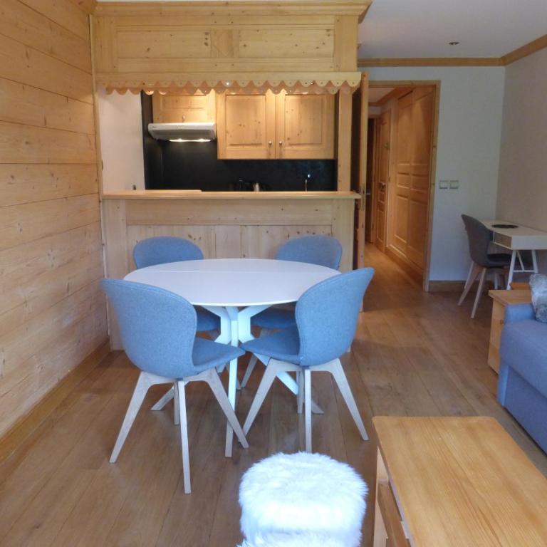 Appartement 2 pièces 4-5 pers, terrasse sud, Méribel centre, ski-in/ski-out, WIFI - FR-1-411-613 - Appartement (5 Adultes) - 9
