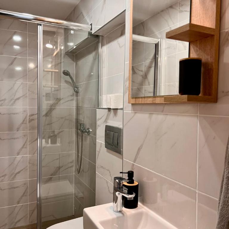 Stone House Central Belgrade Studio - Apartman sa 1 Spavaćom Sobom - 10