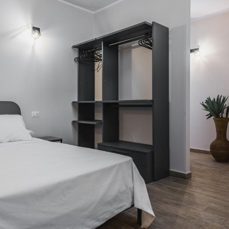 Venuto Home by Wonderful Italy - Apartment - 10