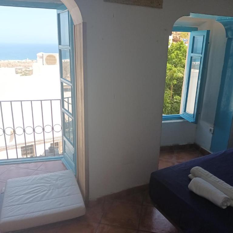 Pension El Torreon - Cama en habitación compartida de 8 camas - 8