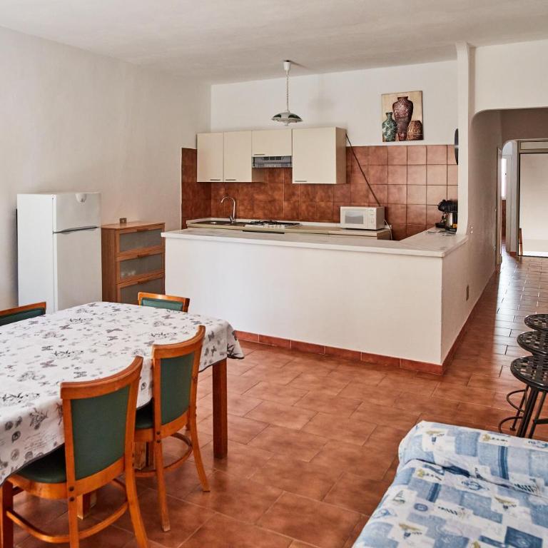 House Giuà La Punzesa - One-Bedroom Apartment - 16
