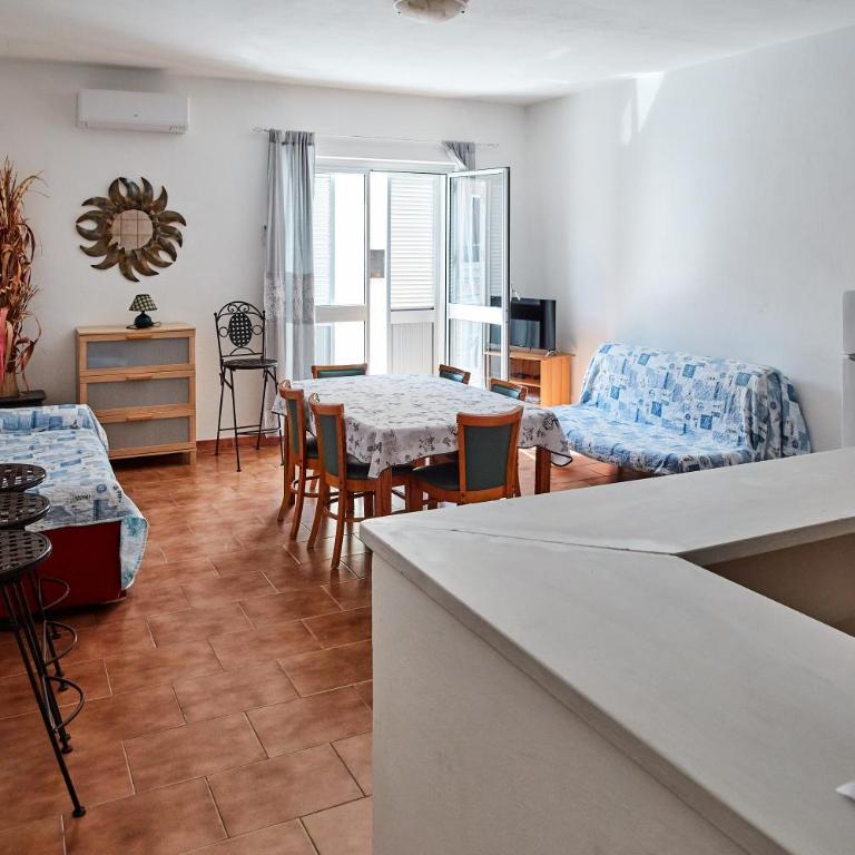 House Giuà La Punzesa - One-Bedroom Apartment - 13