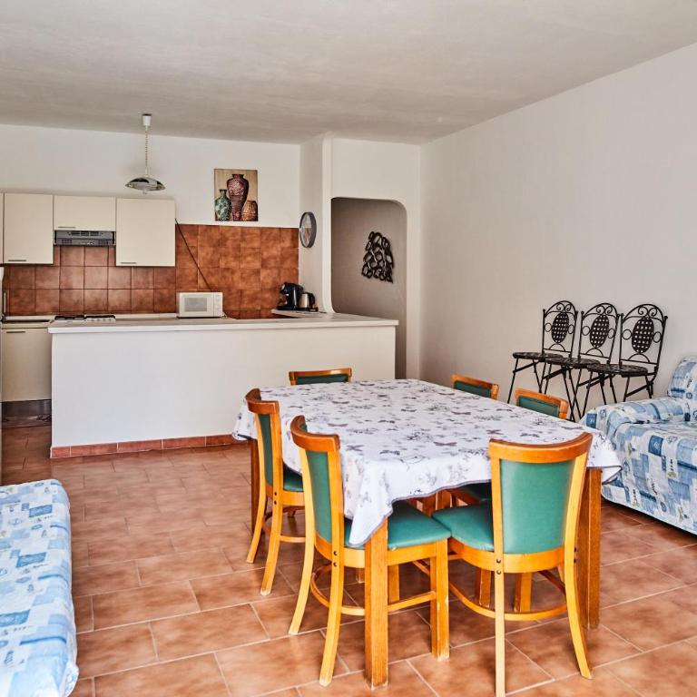 House Giuà La Punzesa - One-Bedroom Apartment - 14