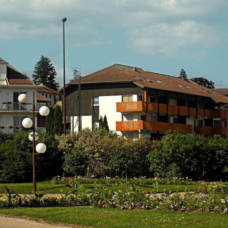 Gérardmer Centre - Studio au pied du lac Grande terrasse - Studio avec Terrasse - 2