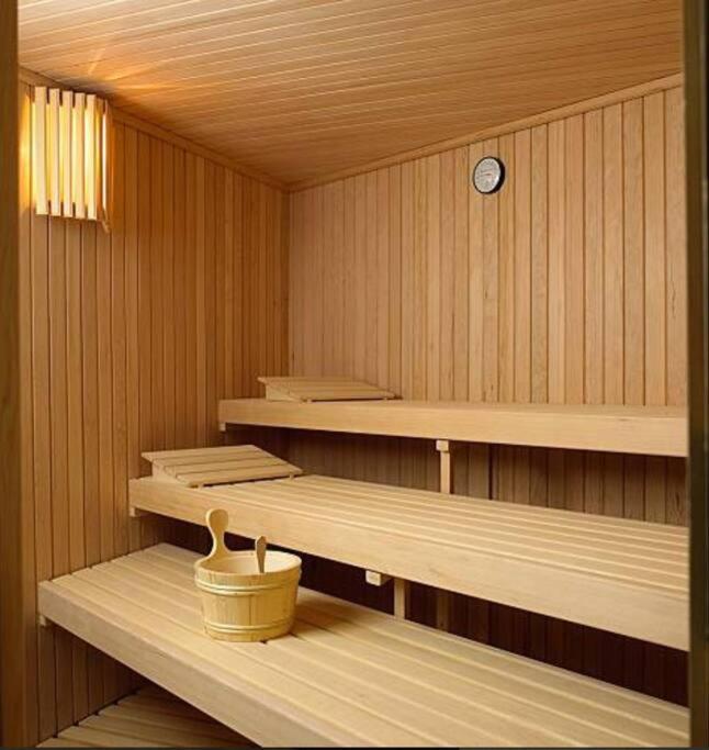 Bright Apartment Indoor and outdoor Pool and Sauna - Apartamento de 2 dormitorios - 22