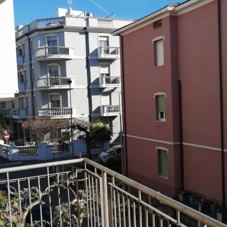0541 Guest House Rimini - Appartamento Deluxe - 10
