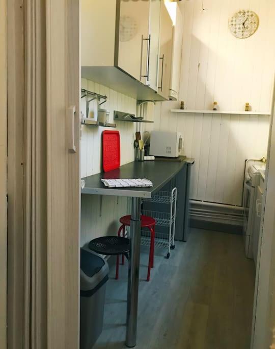 REIMS - Duplex au cœur du quartier Saint-Remi - Appartement 2 Chambres - 14
