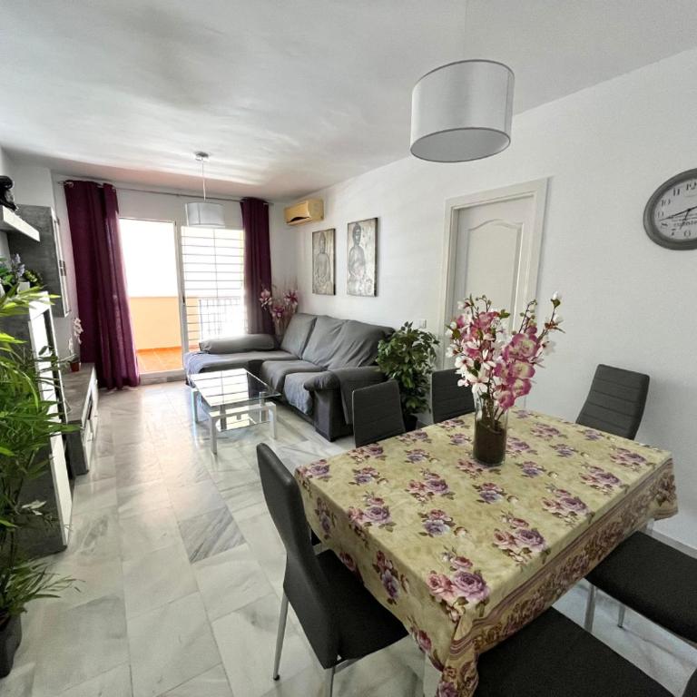 Doña Julia Golf - Three-Bedroom Apartment - 8