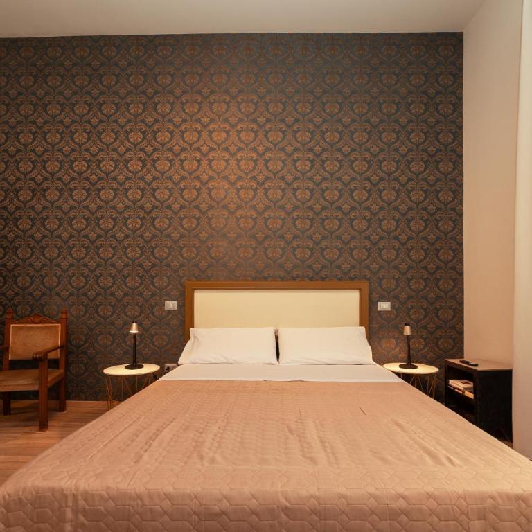 Versi Lilibetani - Two-Bedroom Apartment - 2