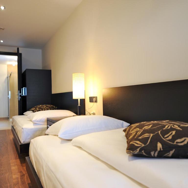 Hotel Vier Jahreszeiten - Penthouse Suite - 1
