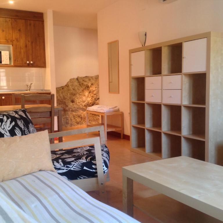 Alojamientos Turísticos Casco Antiguo - Apartamento - Planta baja - 6