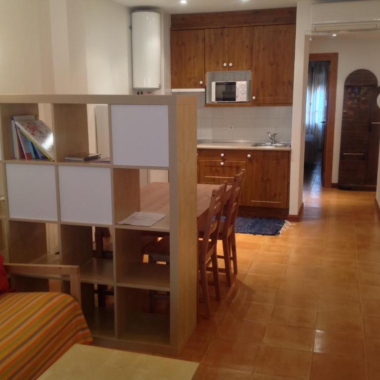 Alojamientos Turísticos Casco Antiguo - Apartamento con vistas a las montañas - 8