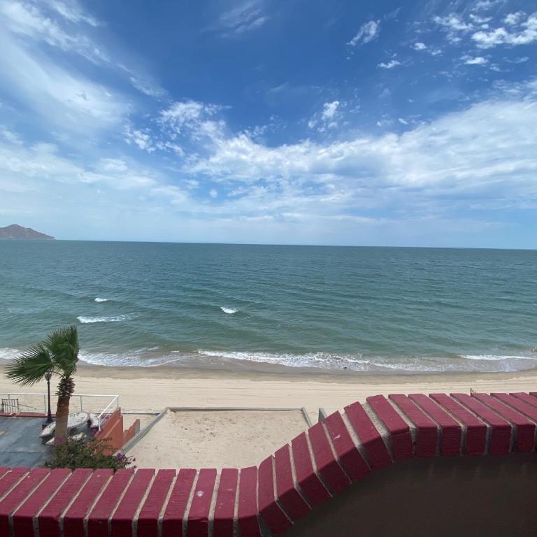 Beachfront, 2 bedroom Condo in San Felipe - Apartamento de 2 dormitorios - 1