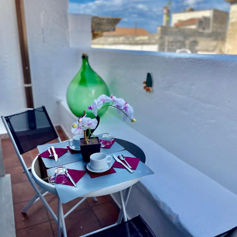 WineExperience- WINE&JACUZZI SUITE - Monolocale con Balcone - 1